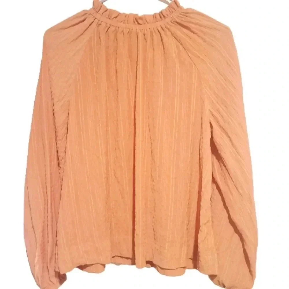 Prolougue coral long sleeve blouse Size Medium